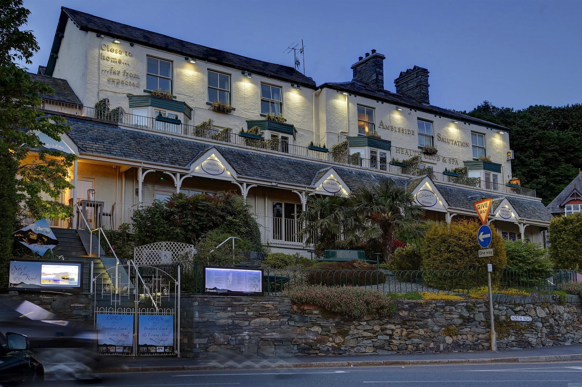 Ambleside Salutation Hotel, Worldhotels Distinctive Zewnętrze zdjęcie